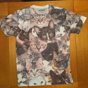 Cat Lovers Shirt Large 100% Polyester